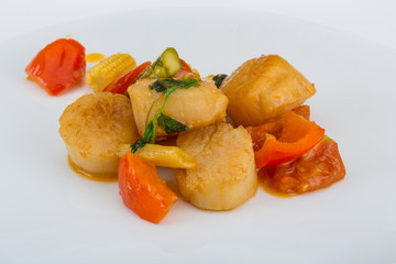 Grilled scallops salad