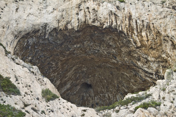 Malpasso, Grotta