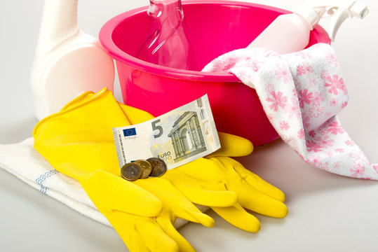 Mindestlohn Reinigungskraft