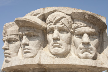 Obraz premium monument to the soldiers of the Great Patriotic Warmonument to t