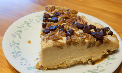 Cheesecake with nuts