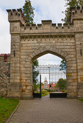 Fototapeta na wymiar Gates of the new Sigulda castle