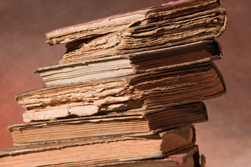 stare książki © amadeusz