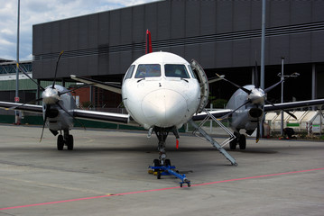 Propeller Maschiene am Flughafen