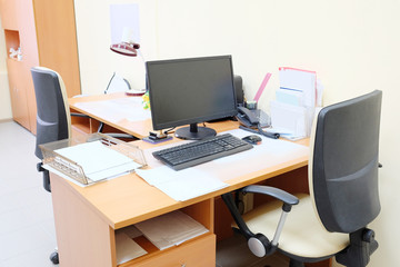 The image of an empty doctor's room