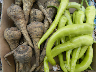 Green hot pepper and parsnip