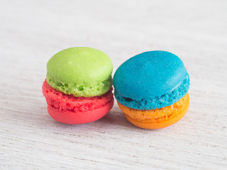  french colorful macarons