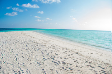 Fototapeta na wymiar beautiful empty tropical paradise beach with white sand and