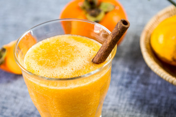 Persimmon with orange smoothie
