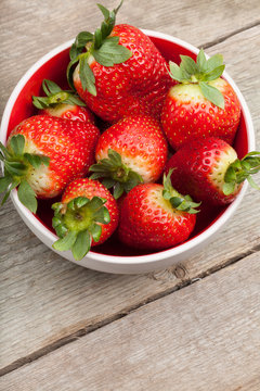 Fresh strawberries bowl.