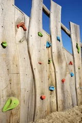 Foto op Plexiglas Kletterwand  aus Holz © Sinuswelle