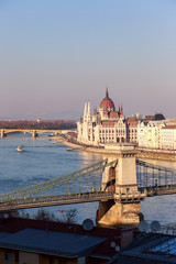 Naklejka na ściany i meble The famous chain bridge in Budapest, Hungary