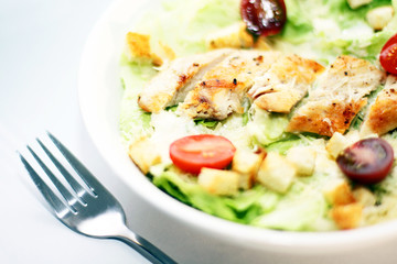 Cesar salad with chicken