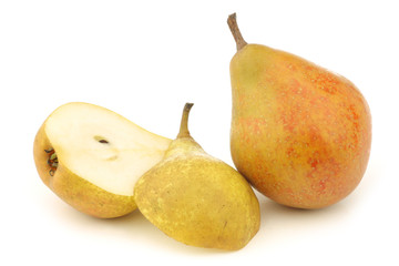 cooking pear "Gieser Wildeman" and a cut one  © tpzijl