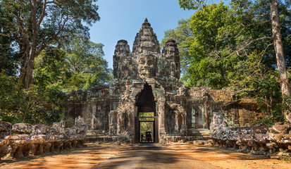 Angkor Thom Gate - obrazy, fototapety, plakaty