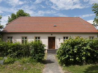Ganzer-Pfarrhaus