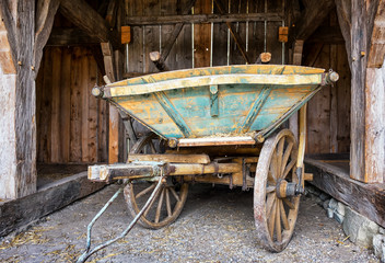 Fototapeta na wymiar old hay cart