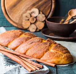 cinnamon bun browned crust, sweet pastries