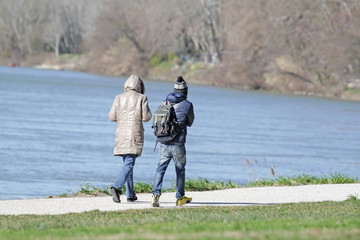 Naklejka premium Ballade dans le froid
