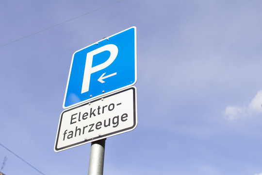 Parkplatz Elektrofahrzeuge