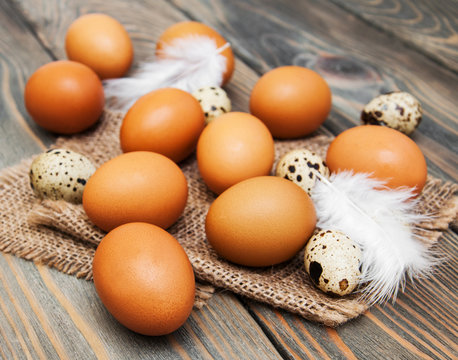 different types of eggs