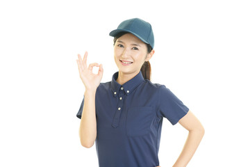 笑顔の女性労働者