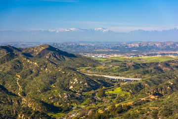 Fototapeta na wymiar View of mountains from Top of the World, in Laguna Beach, Califo