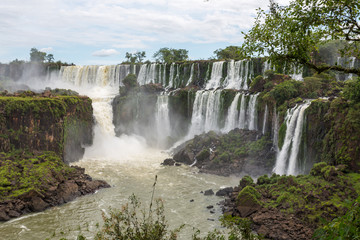 Fototapeta na wymiar Chutes d'Iguazu