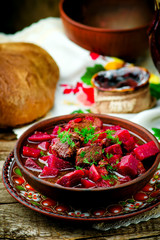braised beef with beet.