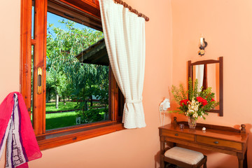 luxury traditional bedroom