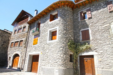 Fototapeta na wymiar Benasque medieval village,Pyrenees mountains,Huesca,Aragon,Spain