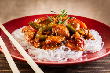 Chinese chicken with rice noodles