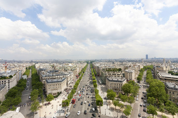 Fototapeta na wymiar パリ凱旋門から望むパリの街並　南の方角　モンパルナス方面