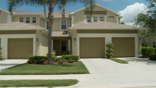 Suburbs Driving - Time Lapse