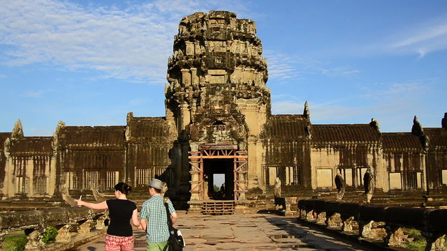Zoom Out - Tourists Walking at the Main Temple - Angkor Wat, Cambodia