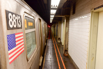 57th Streen Subway Station - Manhatan, New York - obrazy, fototapety, plakaty