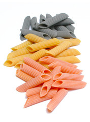 Verschiedene Nudeln (italienische Farben)