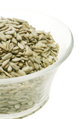 Sonnenblumenkerne in einer Schale
