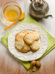 almond cookie