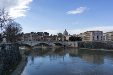 Fototapeta na wymiar Saint Peter Basilica view from Ponte Umberto