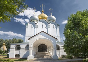 Fototapeta na wymiar scenic view of the Novodevichy Convent