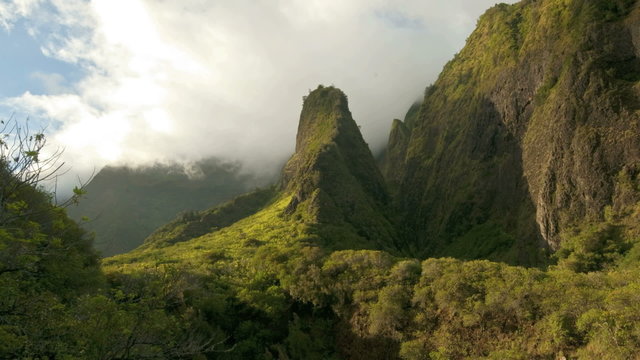 Iao Valley Hawaii