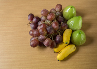 bananas, grapes of fresh fruit