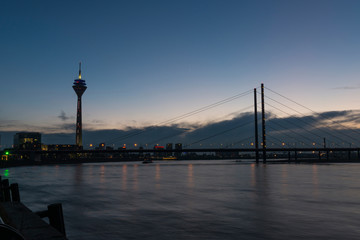 Fototapeta na wymiar Sunset in Dusseldorf