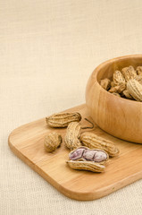 Boiled peanuts