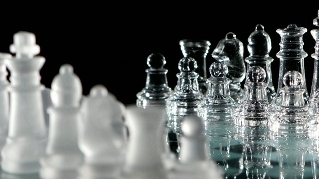 4K. Chess pieces, ready to play.