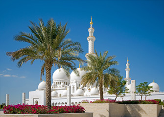 Fototapeta na wymiar Große Moschee Abu Dhabi