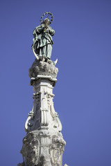 Fototapeta na wymiar Piazza del Gesù
