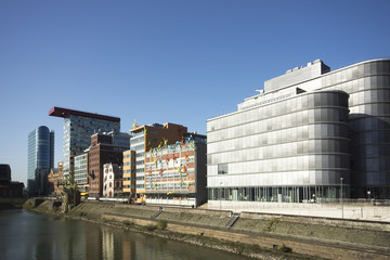 Fototapeta premium Im Düsseldorfer Medienhafen, Deutschland