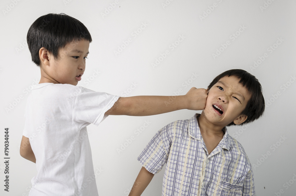 Wall mural Two boy fighting